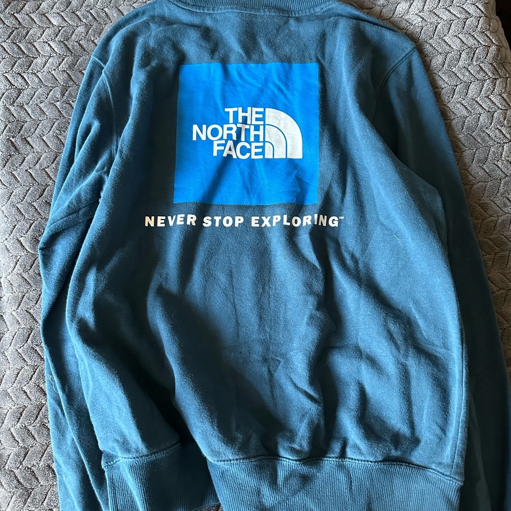 North face crewneck